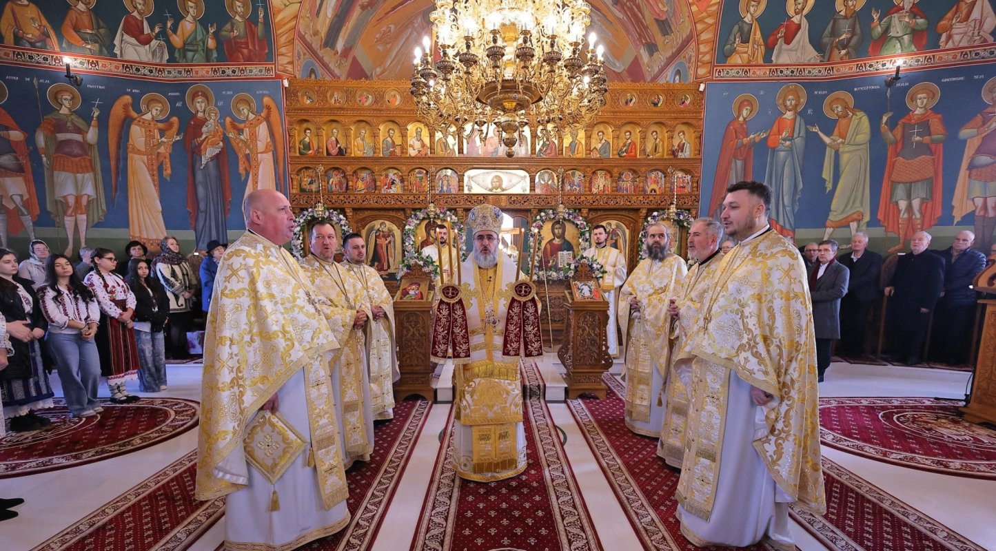 Bucurie duhovnicească în parohia buzoiană Berca 357022