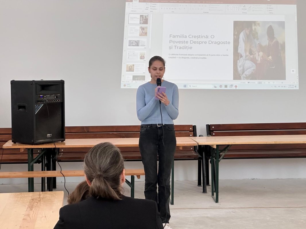 Activitate catehetică în Parohia Măgurele din județul Ilfov 357166