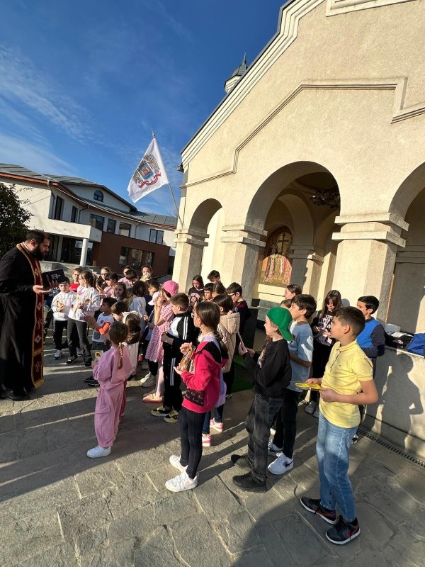 Activitate catehetică în Parohia Măgurele din județul Ilfov 357169