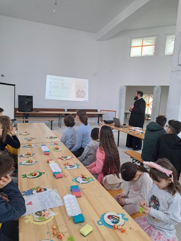 Activitate catehetică în Parohia Măgurele din județul Ilfov 357177