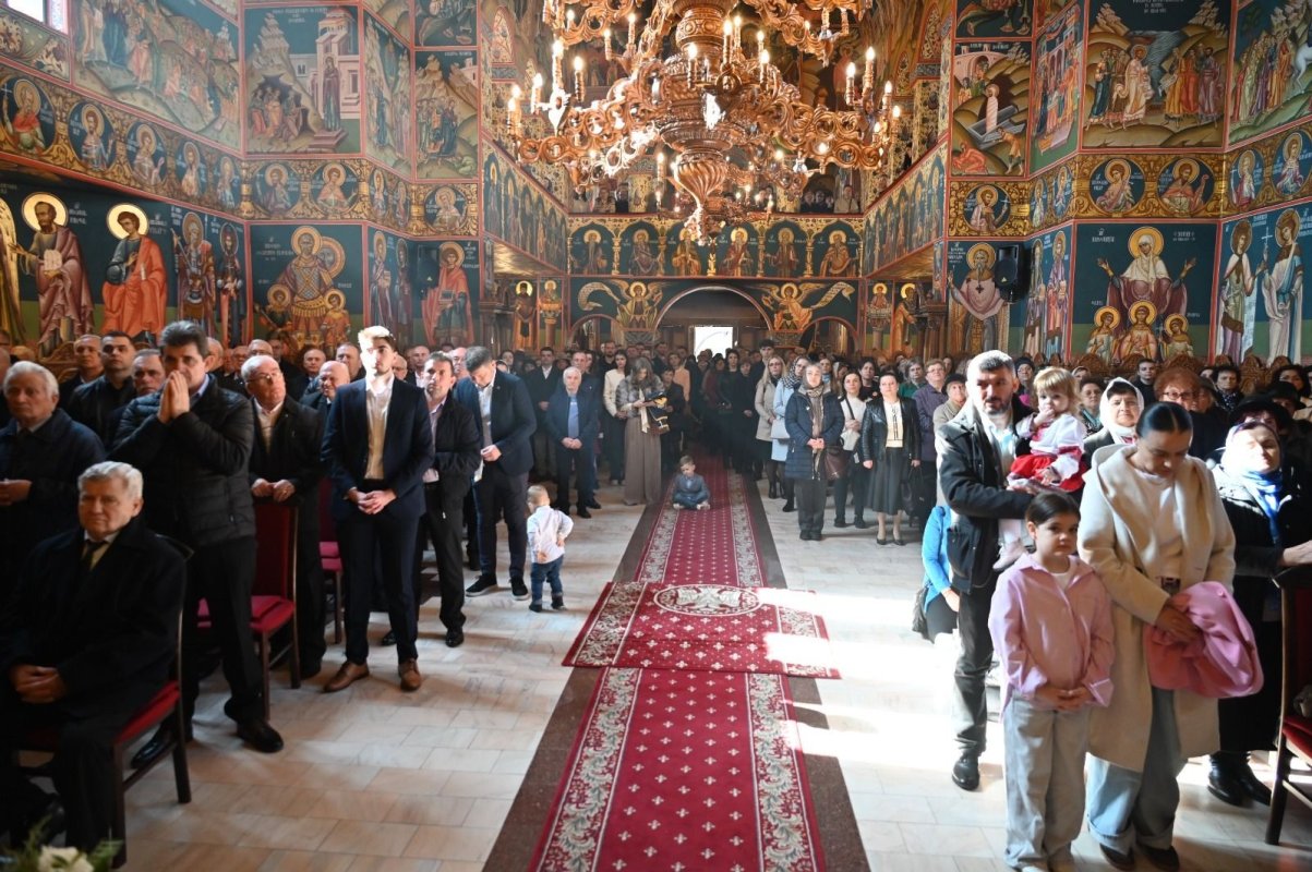 Popas de rugăciune în Parohia Oradea‑Tei 357142