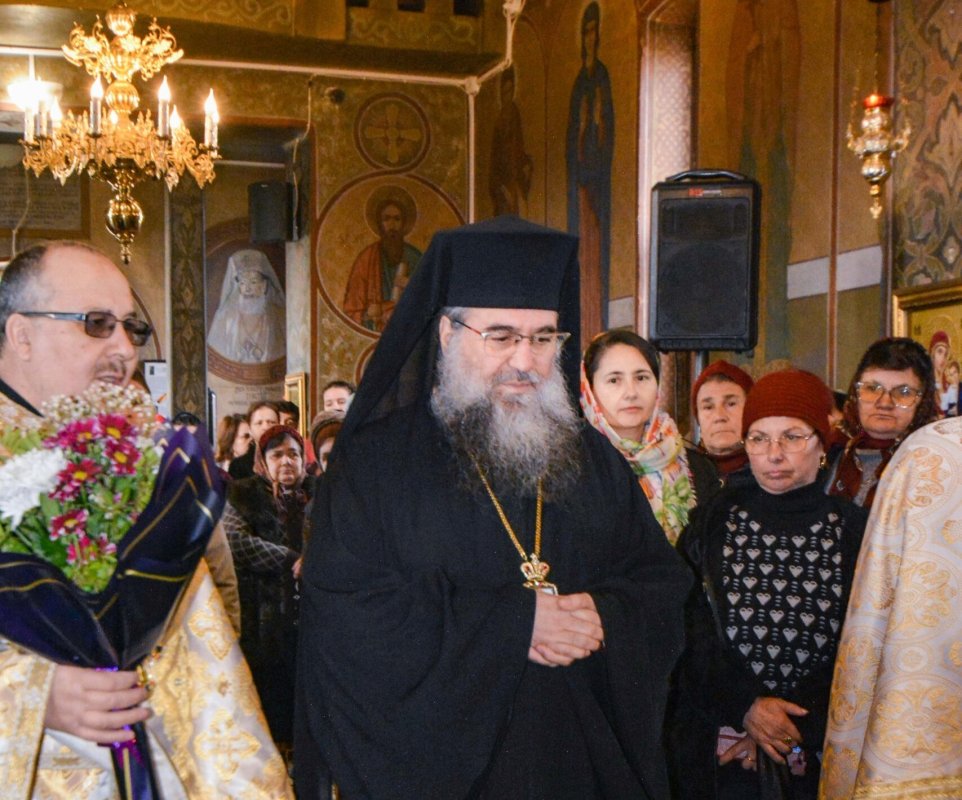 Popas de rugăciune la o parohie din județul Olt 357152