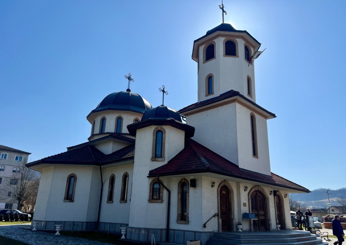 Slujirile ierarhilor hunedoreni în Duminica a 2-a din Postul Mare 357130