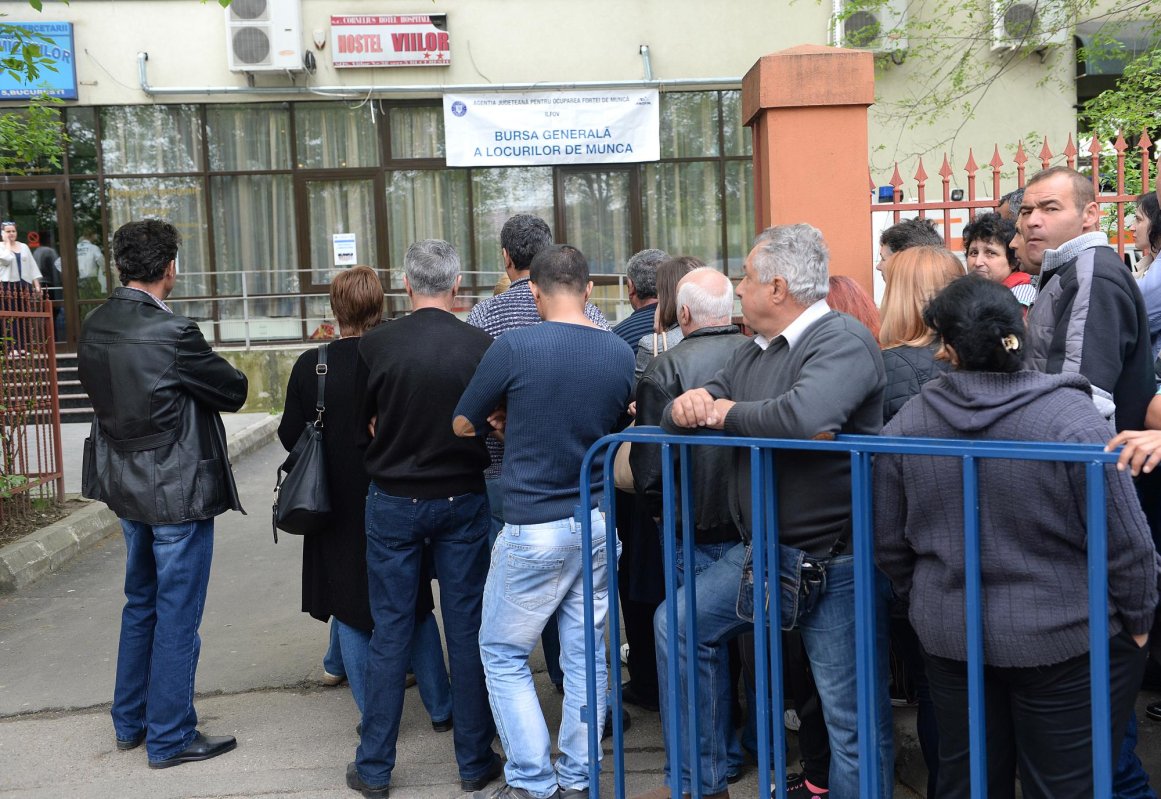 Rată ridicată a șomajului la tineri 357216