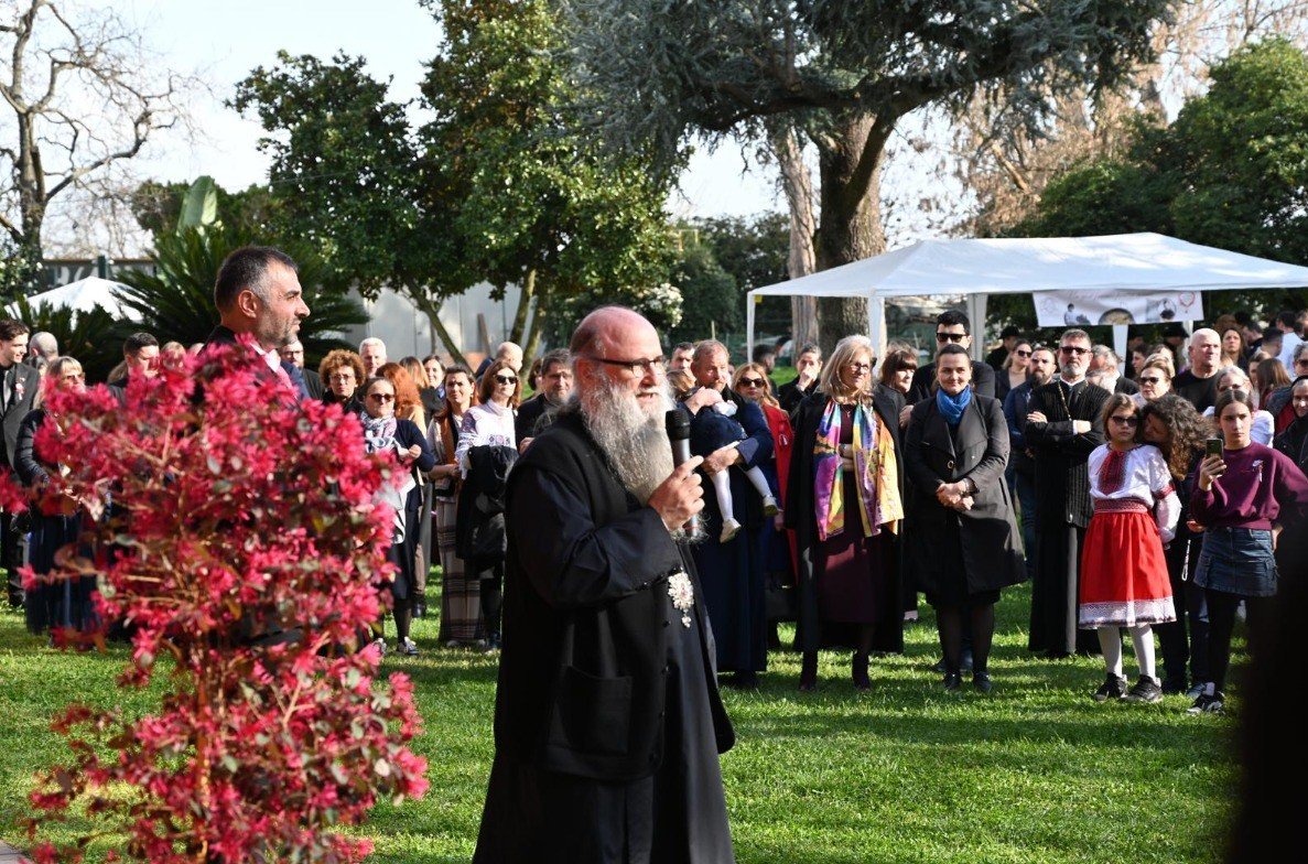 Rugăciune și filantropie la Roma 357243