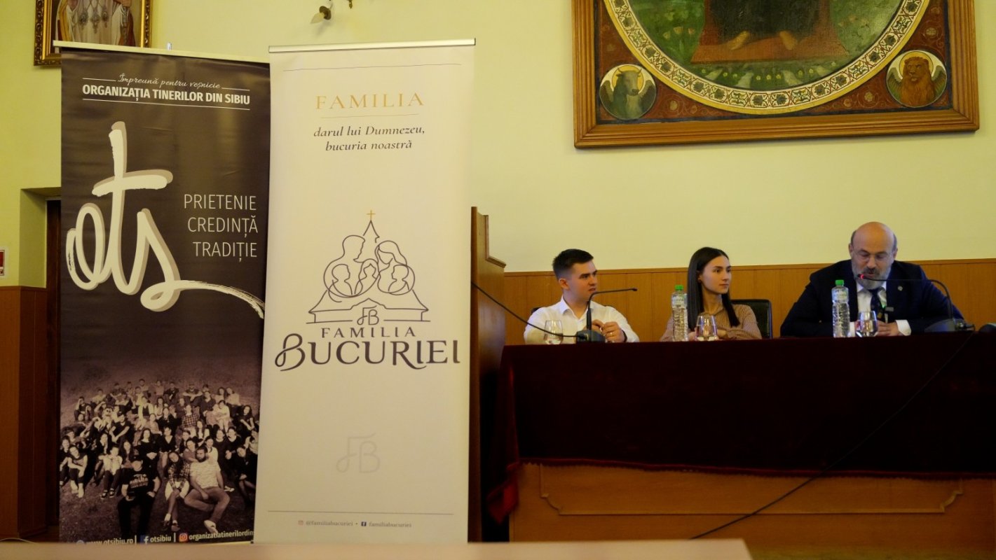 Conferinţă despre familia creştină la Sibiu 357313