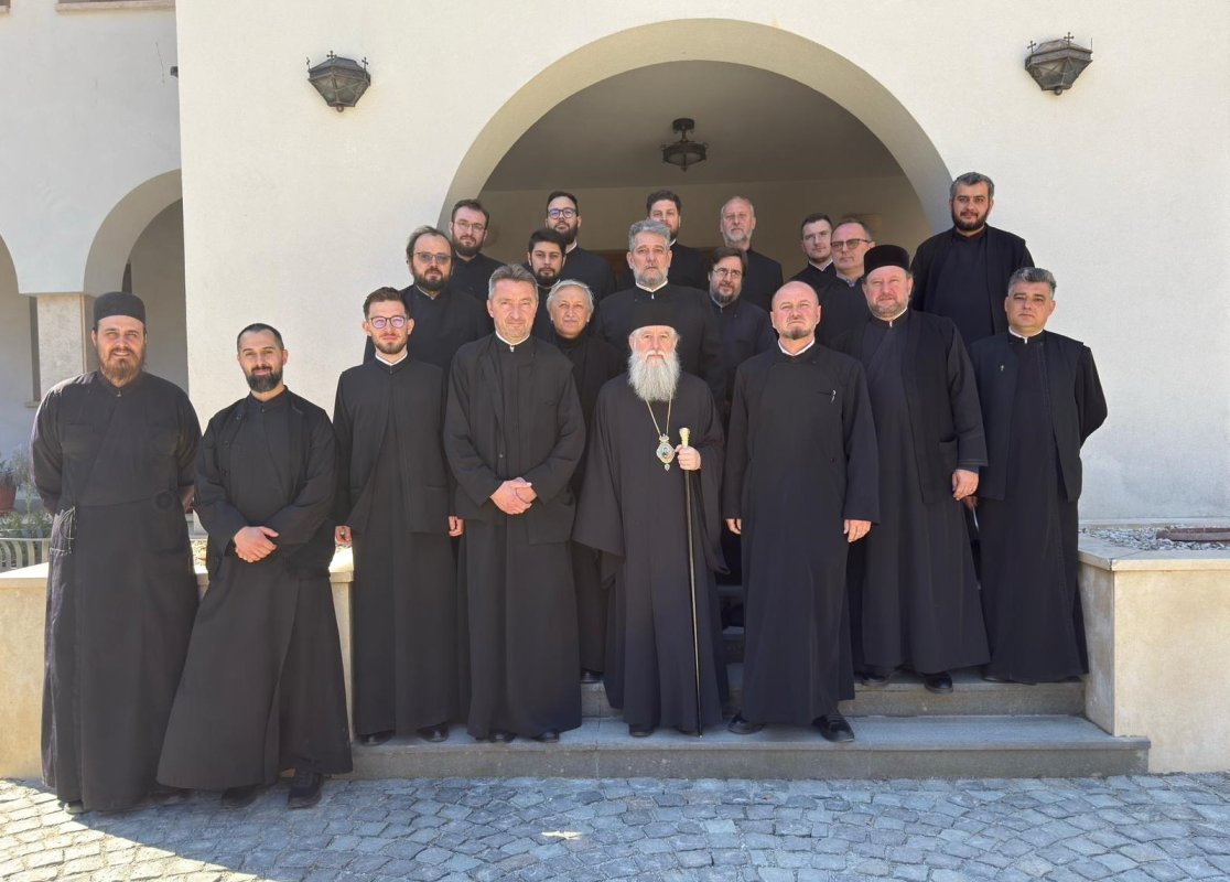 Cursuri de îndrumare duhovnicească la Mănăstirea Nicula 357307