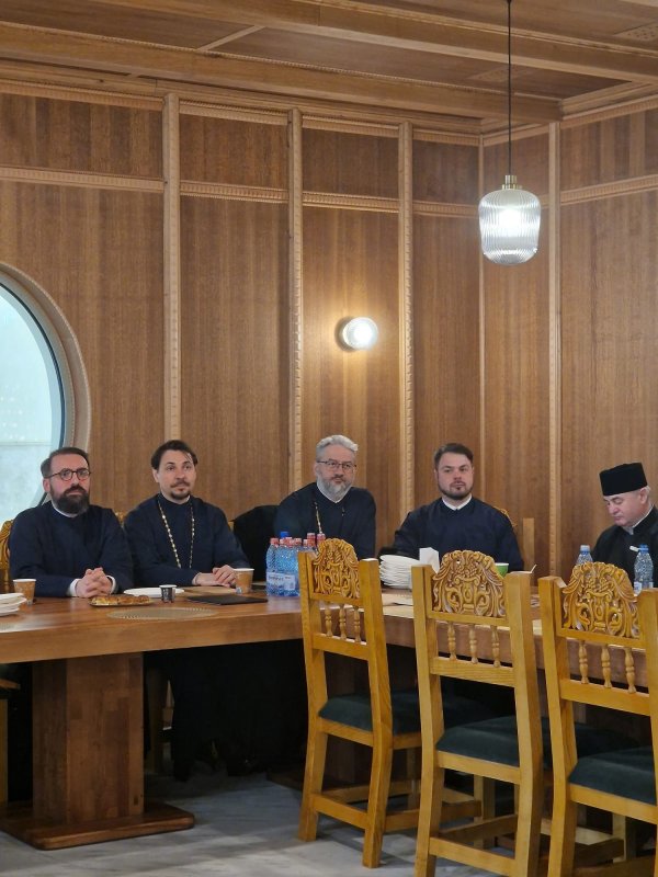 Întâlnire a preoților de caritate la Fundația „Sfânta Tecla” din Capitală 357340