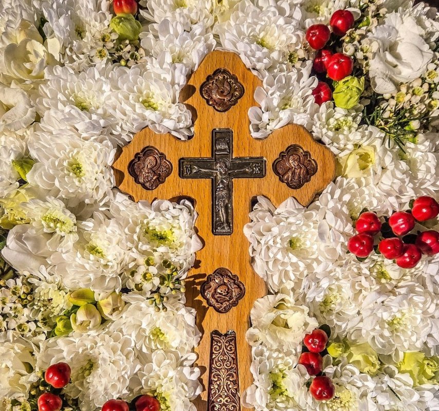 Lumina Crucii în mijlocul Postului Mare 357492