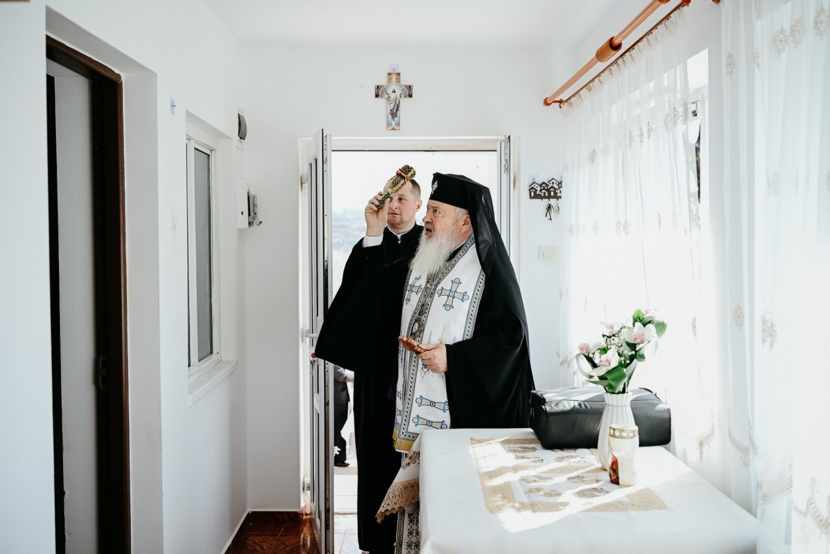 Binecuvântarea lucrărilor la casa parohială din Gârbău Dejului, judeţul Cluj 357515