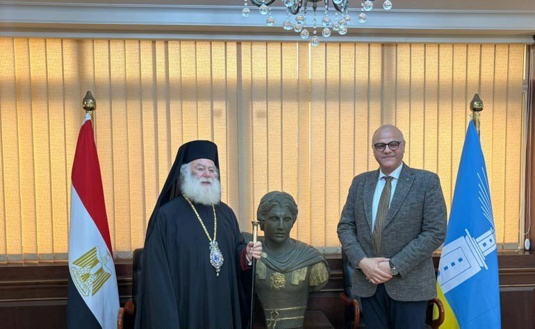 Patriarhul Teodor al II-lea s-a întâlnit cu noul guvernator al Alexandriei 357409