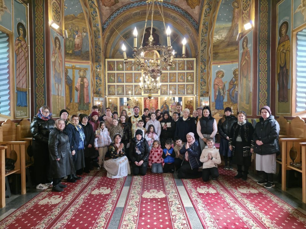 Atelier misionar‑catehetic la Parohia Prozanic din Călărași 357616
