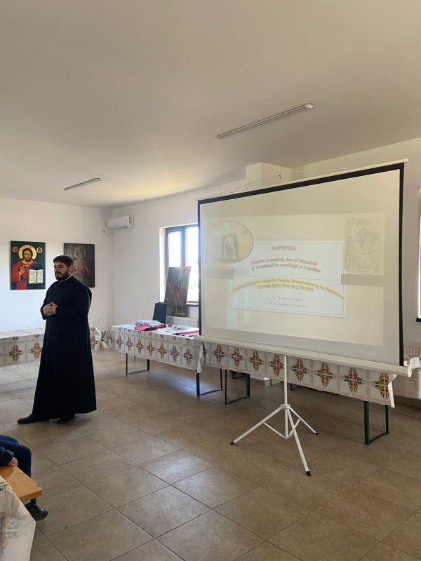 Proiect catehetic pentru copii și tineri la Parohia Grădiștea din Ilfov 357641