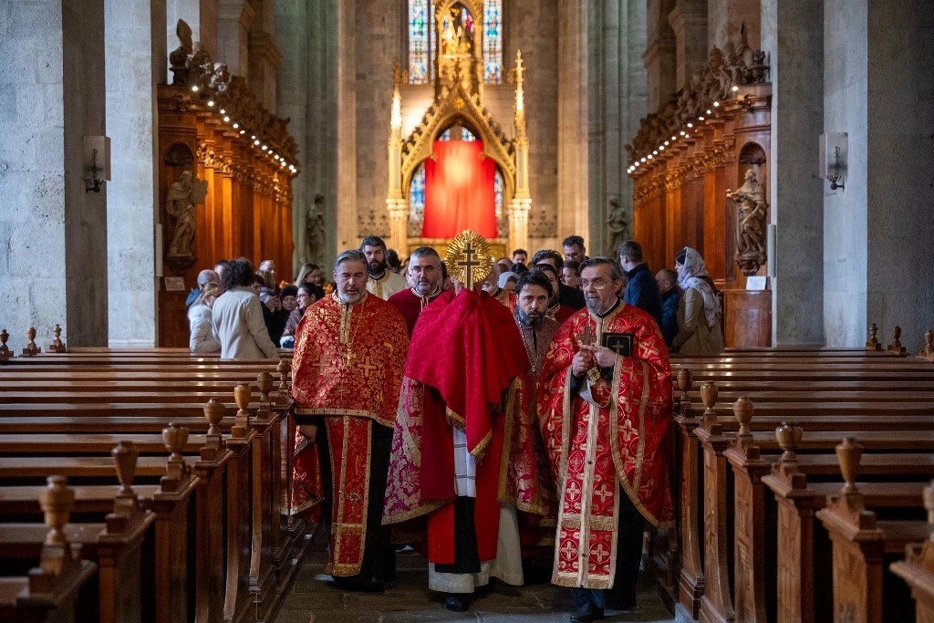 Pelerinaj la lemnul Sfintei Cruci de lângă Viena 357685