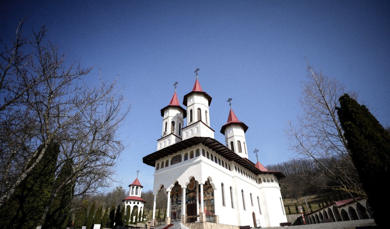 Cursuri de formare pentru clerici la Mănăstirea Strâmba, Sălaj 357854