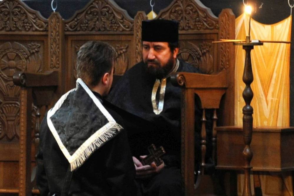 Dicționar teologic: canon, canonizare 357816