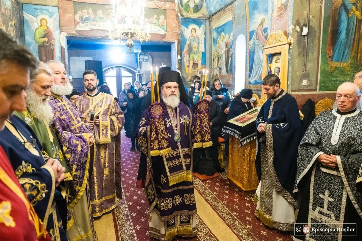 Instalare de preot în Parohia Băcăoani, Vaslui 357844