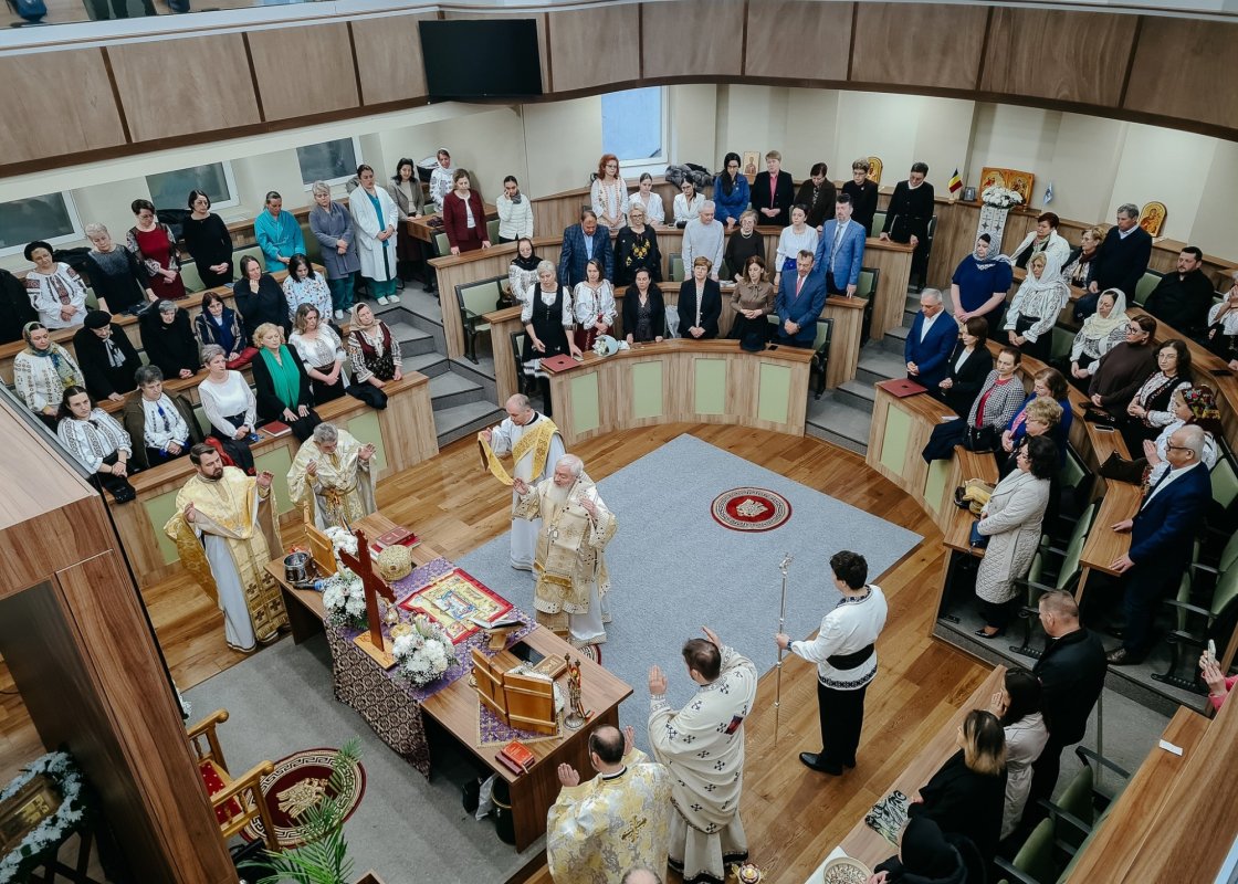Liturghie arhierească la Clinica Medicală III din Cluj-Napoca 357926
