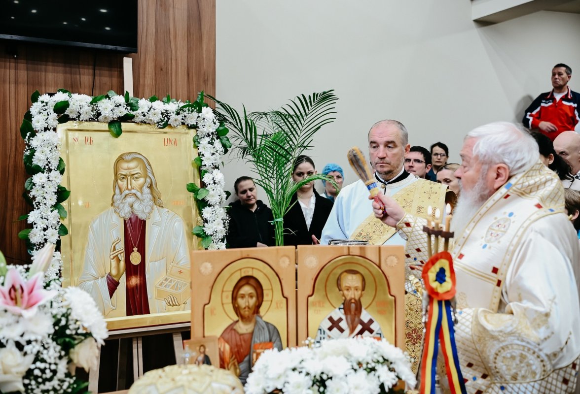 Liturghie arhierească la Clinica Medicală III din Cluj-Napoca 357927