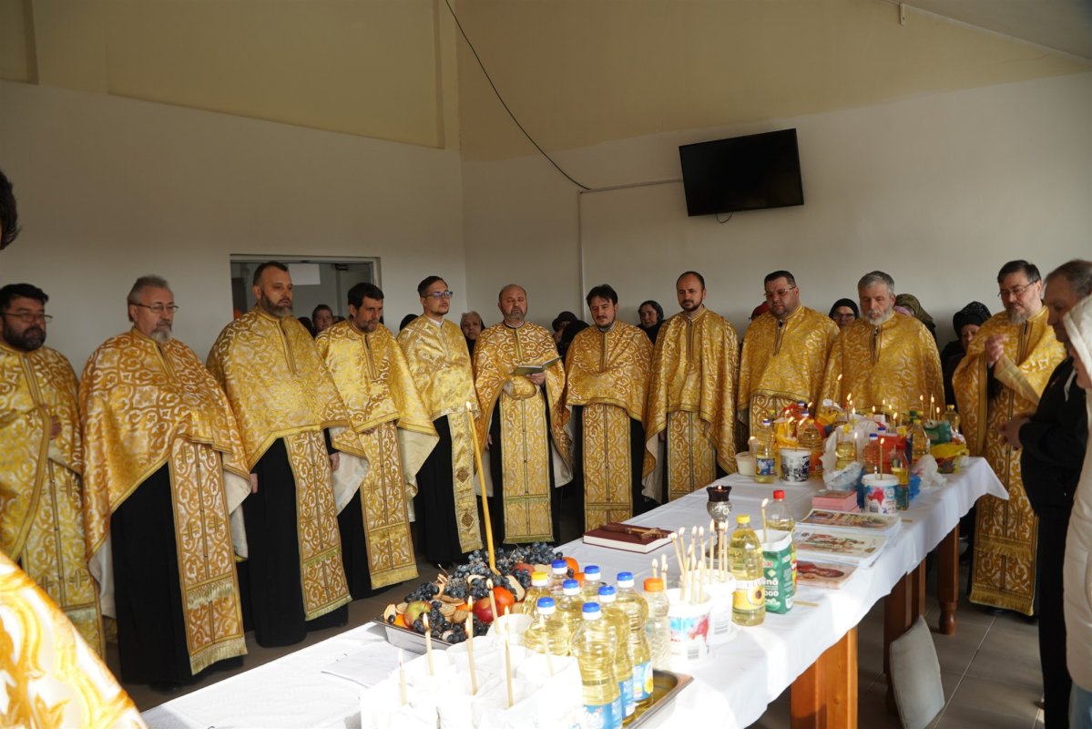 Rugăciune și filantropie în Postul Mare la Dunărea de Jos 357977
