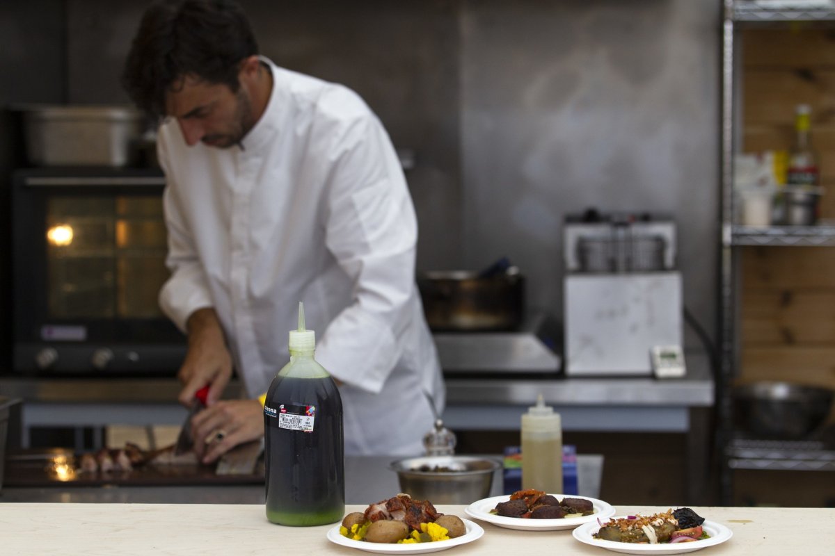 Salariu minim majorat  în Grecia 357883