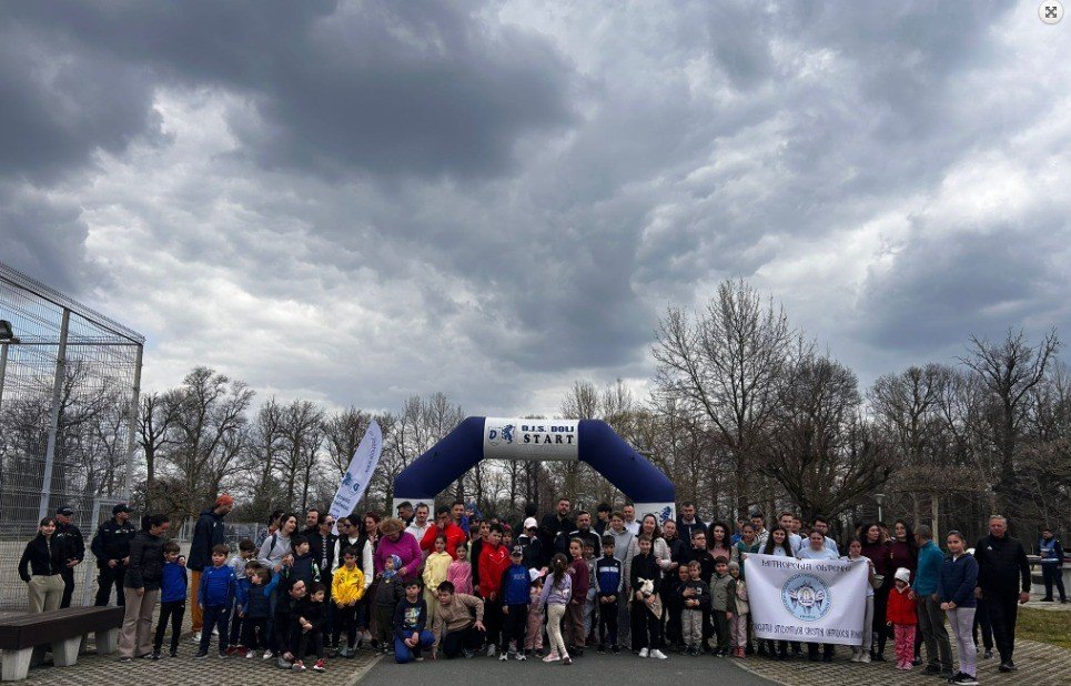 Acțiune ecologică și Crosul pentru viață în Arhiepiscopia Craiovei 358071