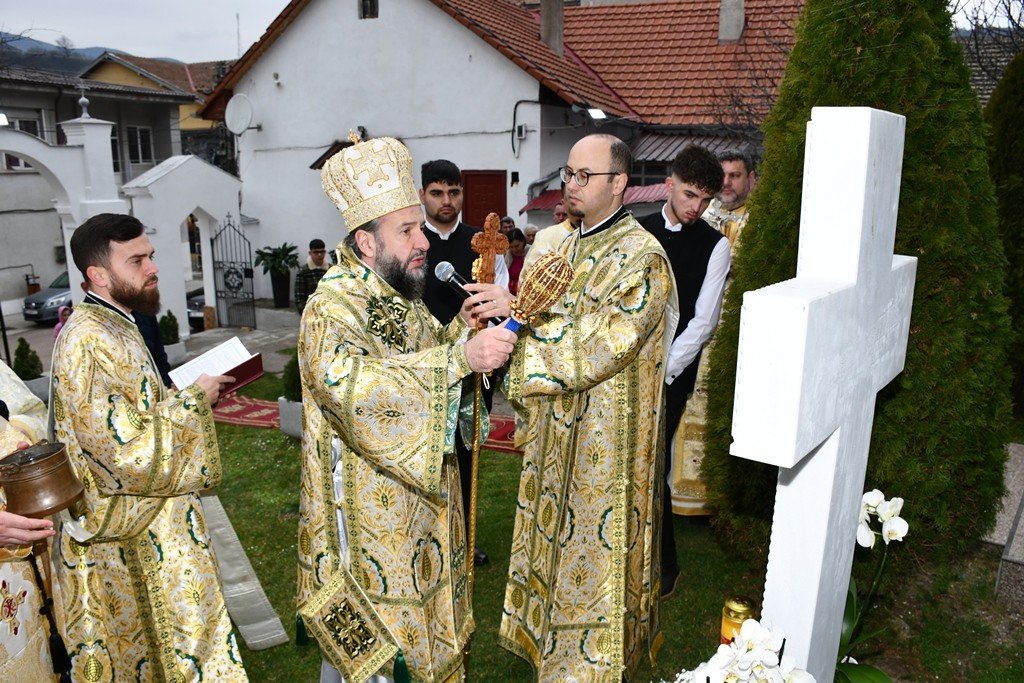 Binecuvântare pentru credincioșii din parohia bănățeană Topleț 358060