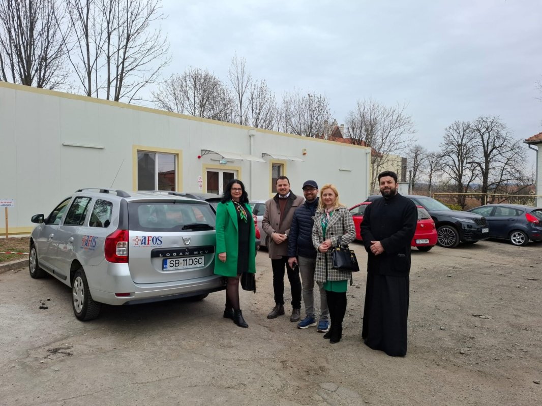 Daruri pentru mame și nou-născuți din partea Arhiepiscopiei Sibiului 358054