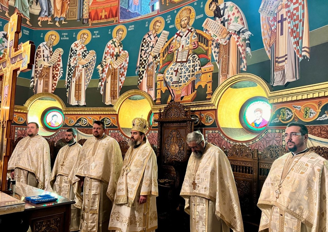 Binecuvântări ale ierarhilor hunedoreni 358151