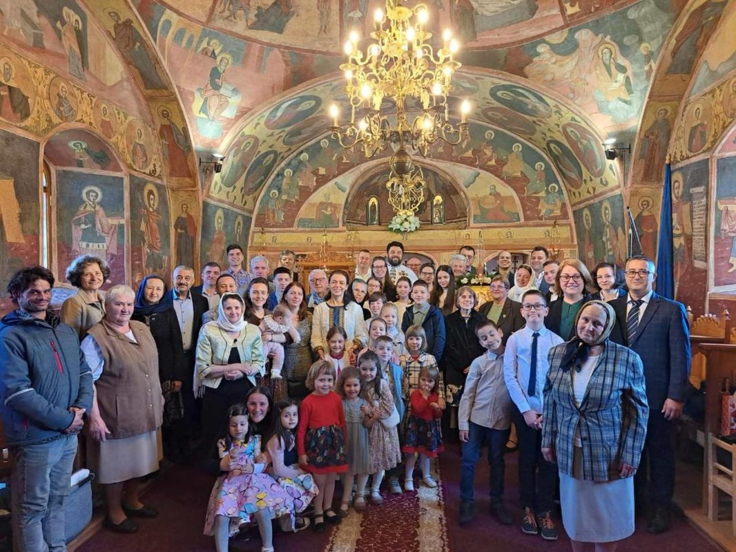 Biserica veche din Cristian, lăcaş ziditor de suflet românesc  358108