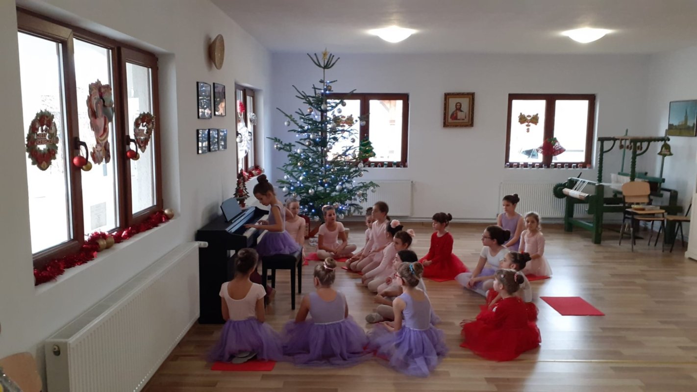 Biserica veche din Cristian, lăcaş ziditor de suflet românesc  358112