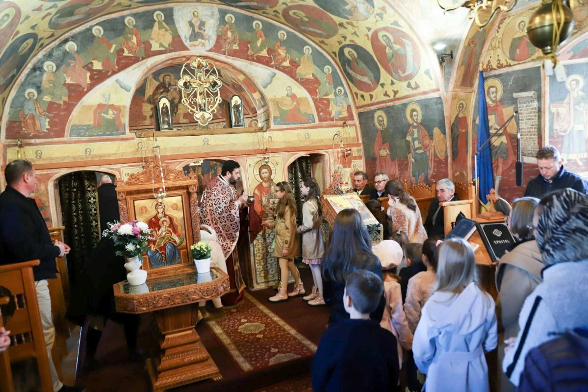 Biserica veche din Cristian, lăcaş ziditor de suflet românesc  358114