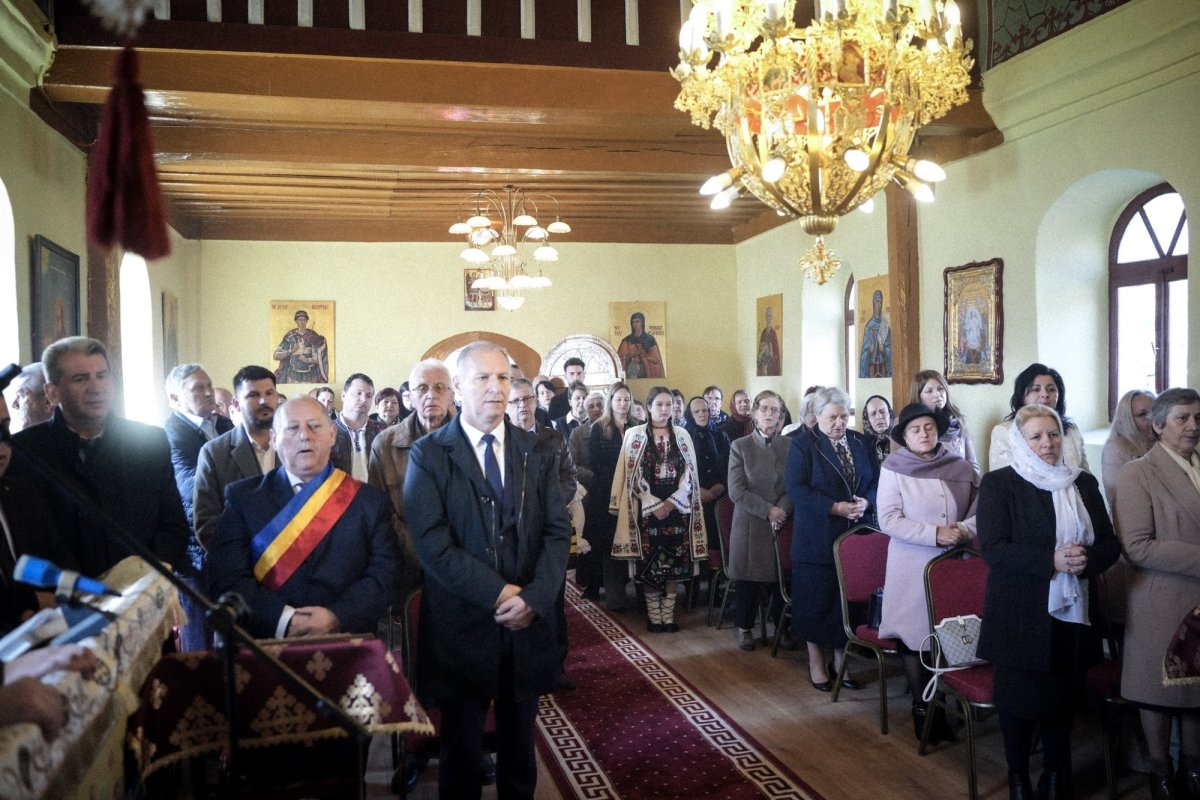 Lucrările de la biserica din Perii Vadului, Sălaj, au fost binecuvântate 358155