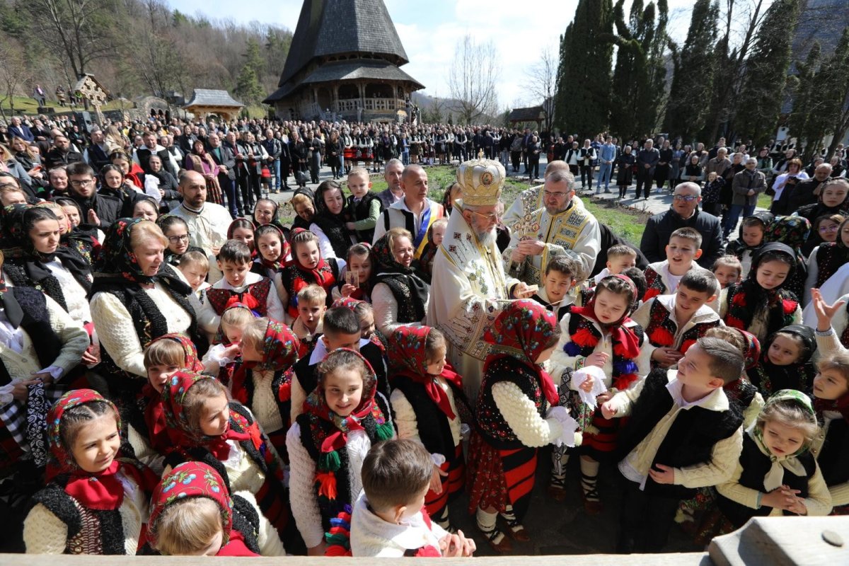 Urcuş duhovnicesc la Mănăstirea Bârsana 358140