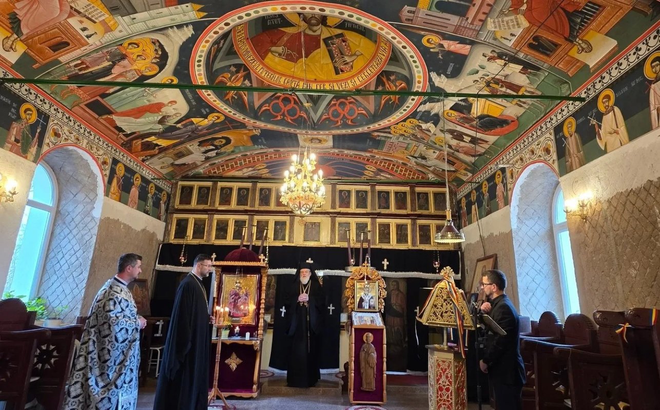 Slujire arhierească la Mănăstirea Chiroiu din Ialomița 358271