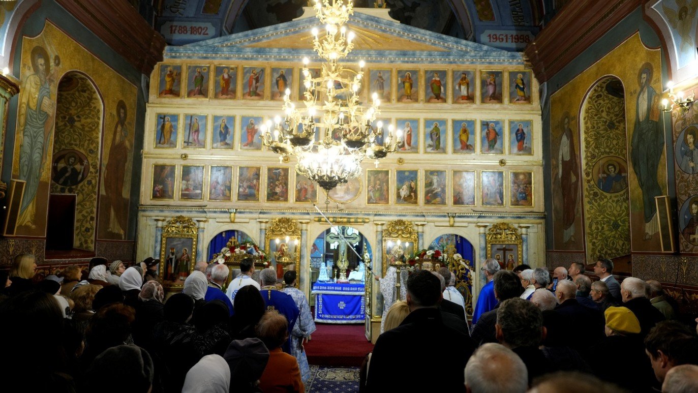 Zi de sărbătoare la Biserica „Buna Vestire” din Sibiu 358223