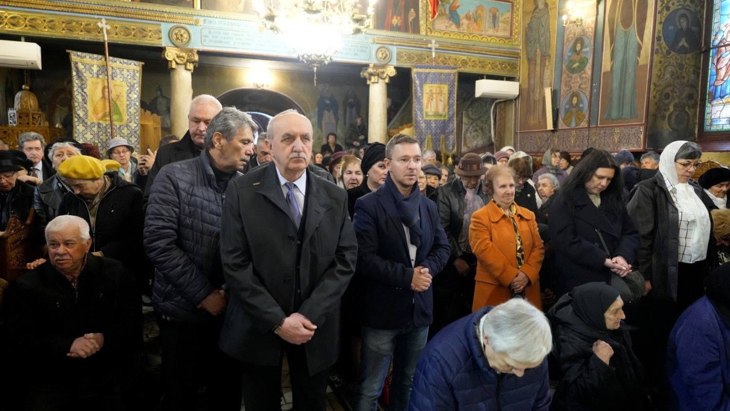 Zi de sărbătoare la Biserica „Buna Vestire” din Sibiu 358227