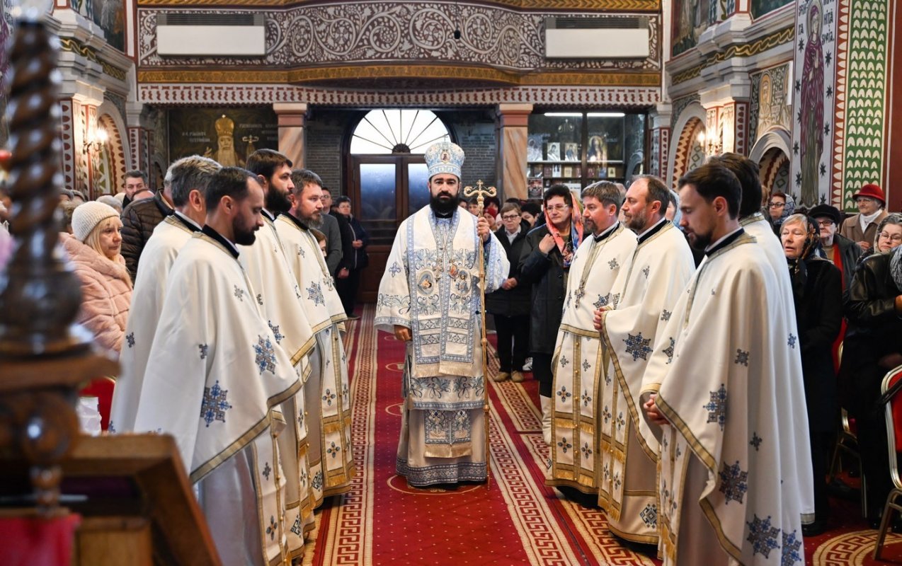 Hram la Biserica „Buna Vestire” din Deva 358343