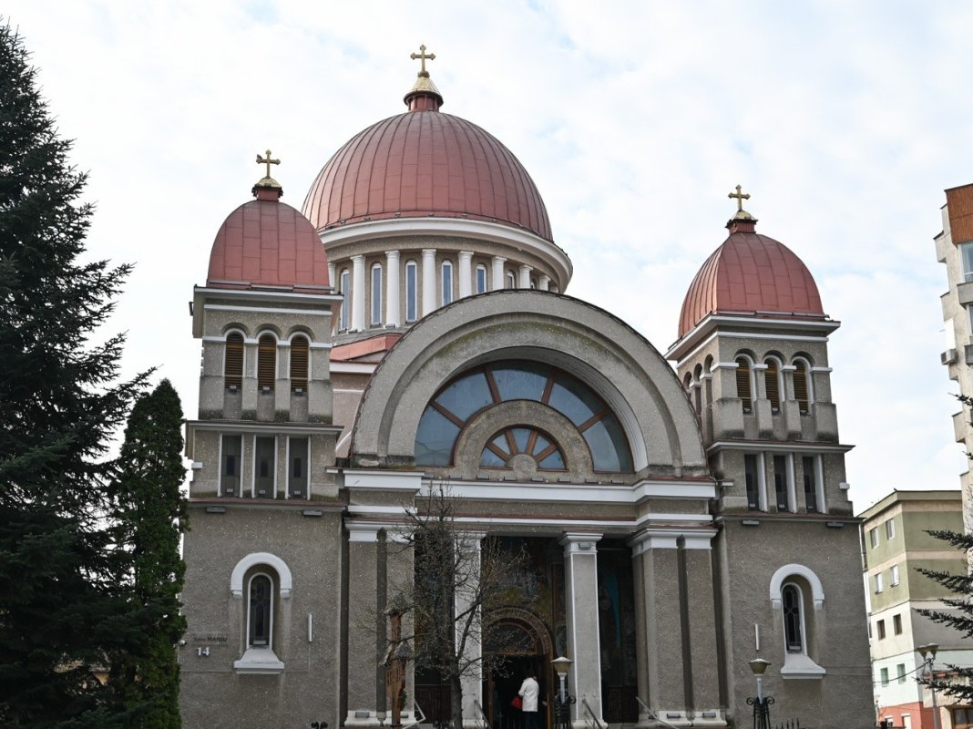 Hram la Biserica „Buna Vestire” din Deva 358345