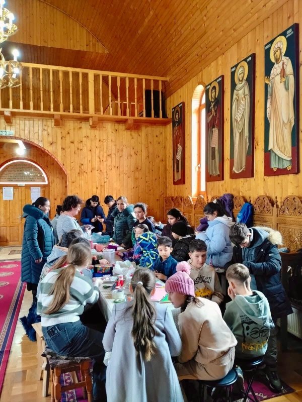 De la firul de mărțișor  la lumina Învierii 358444