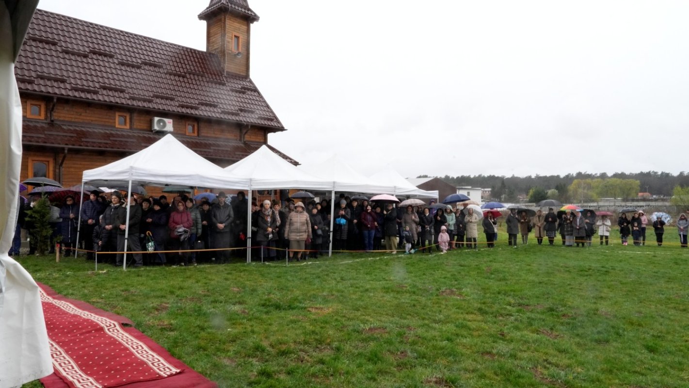 Piatră de temelie pentru noua biserică din Cisnădie 358600