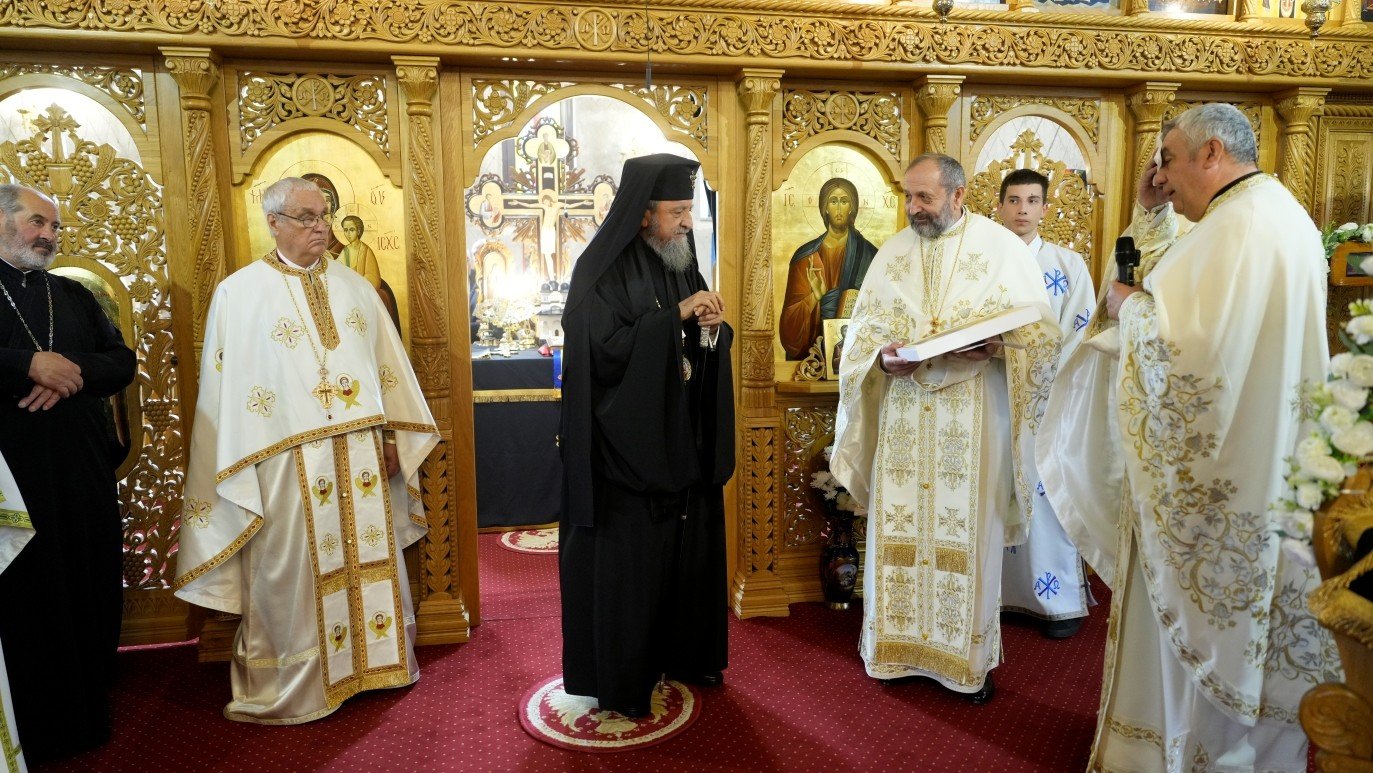 Popas de rugăciune la Biserica „Învierea Domnului” din orașul Sibiu 358529