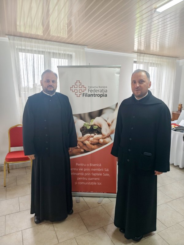 Consultații și ochelari gratuiți pentru vârstnici din județul Buzău  358728