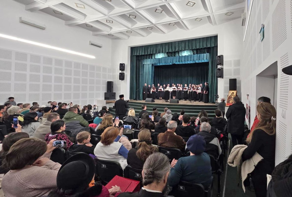 Eveniment pentru un scop nobil la Protoieria Vălenii de Munte 358694