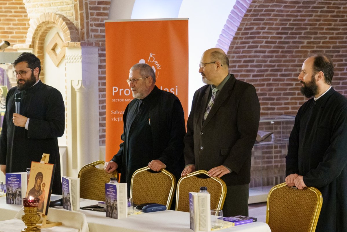 Lansare de carte la Muzeul Mitropolitan din Iași 358701