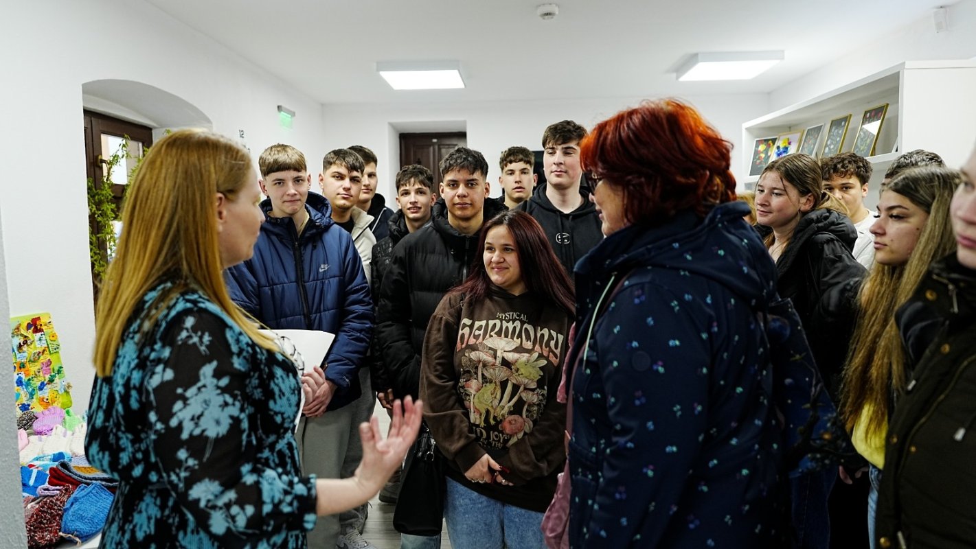 Bazar de Paști la Centrul Catedral Social al Arhiepiscopiei Sibiului 358962