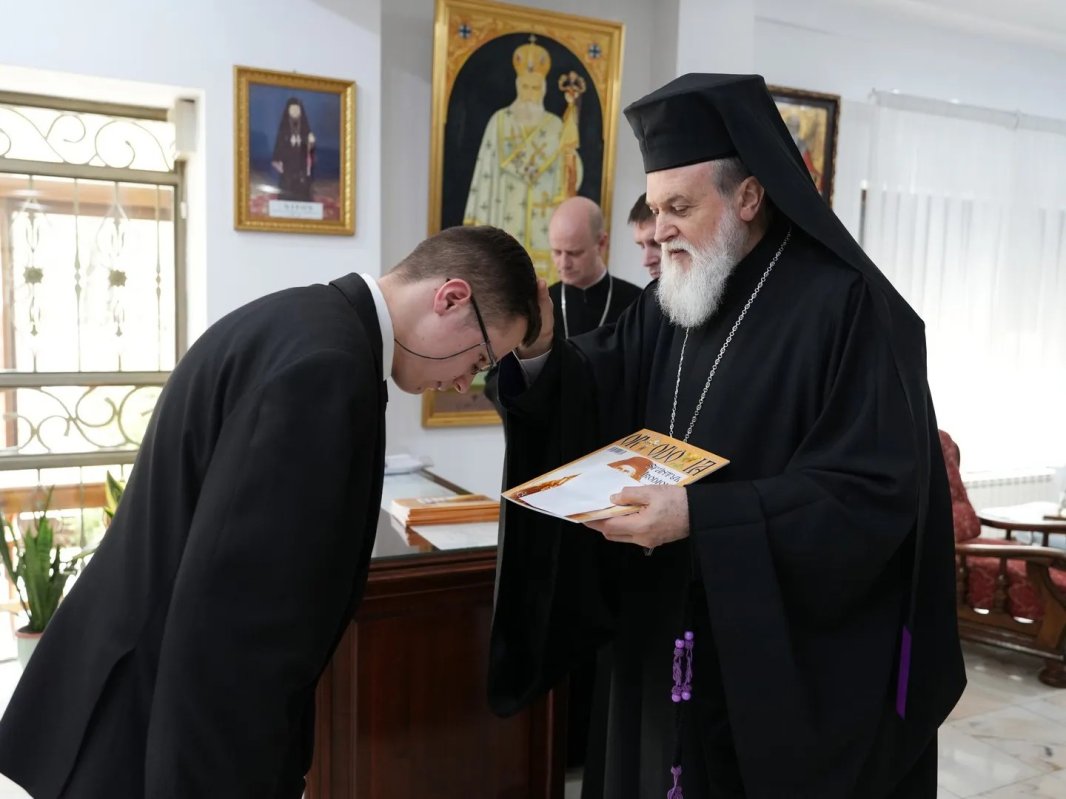 Burse pentru elevii Seminarului Teologic „Sfântul Ioan Gură de Aur” din Slobozia 358983