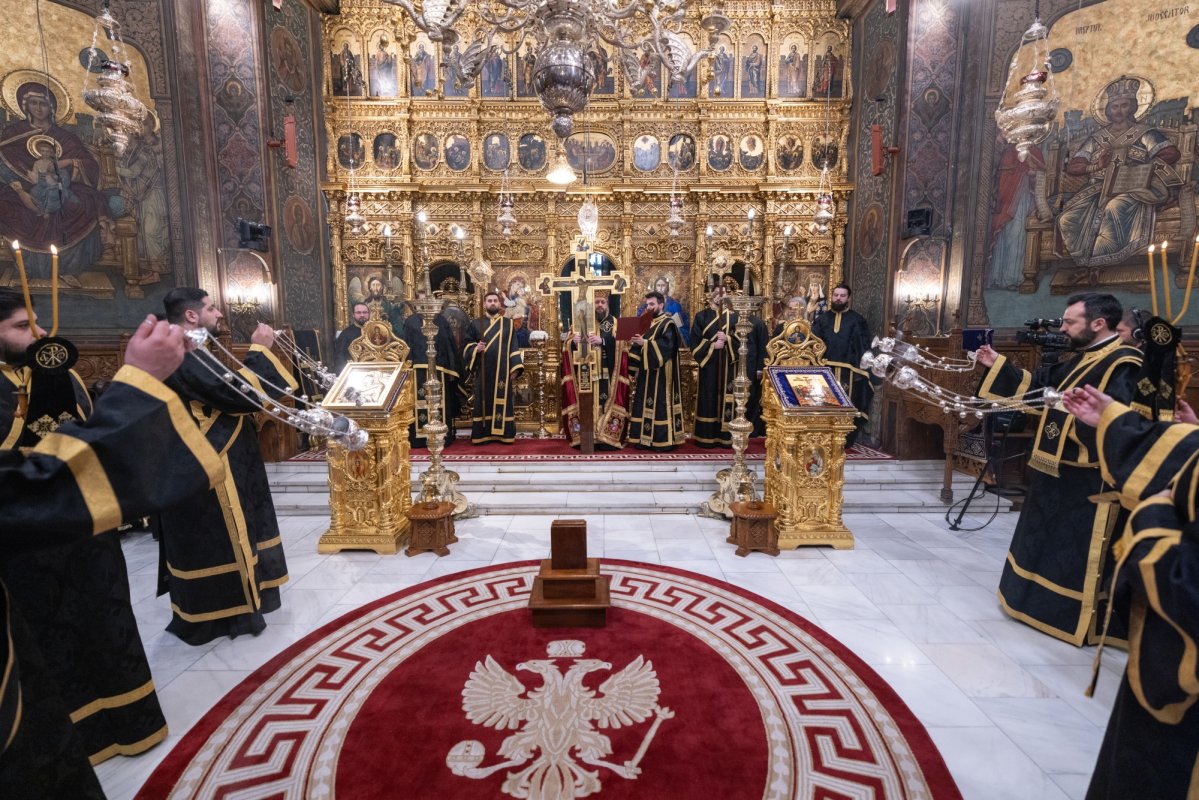 Programul liturgic din Săptămâna Sfintelor Pătimiri la Catedrala Patriarhală 358926