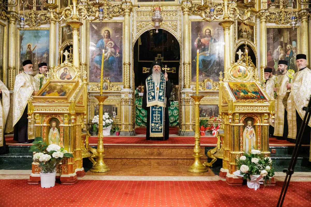 2.500 de credincioși au participat la procesiunea de Florii din Iași 359135