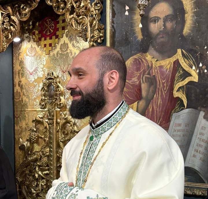 Parohia „Sfântul Anton”‑Curtea Veche are un nou preot paroh 359225